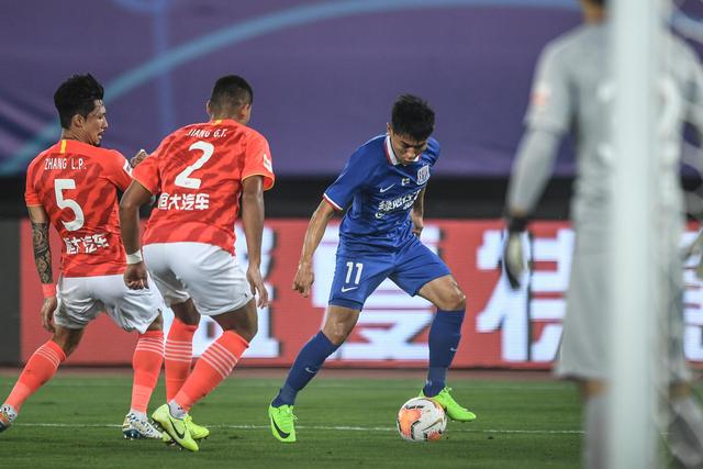 比肩梅西和C罗！葡体26岁前锋约克雷斯24年进62球