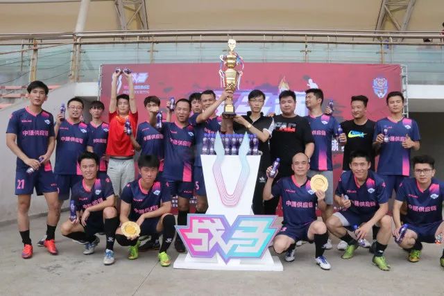 翟晓川12+13首钢险胜同曦 高登43分四川负福建